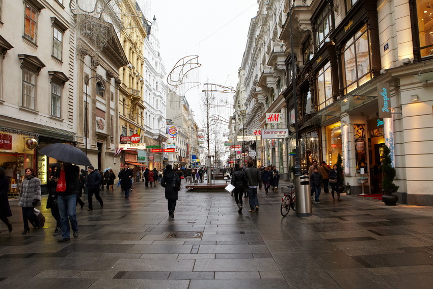 Вена. Улицы города. Вена. Улицы города.
